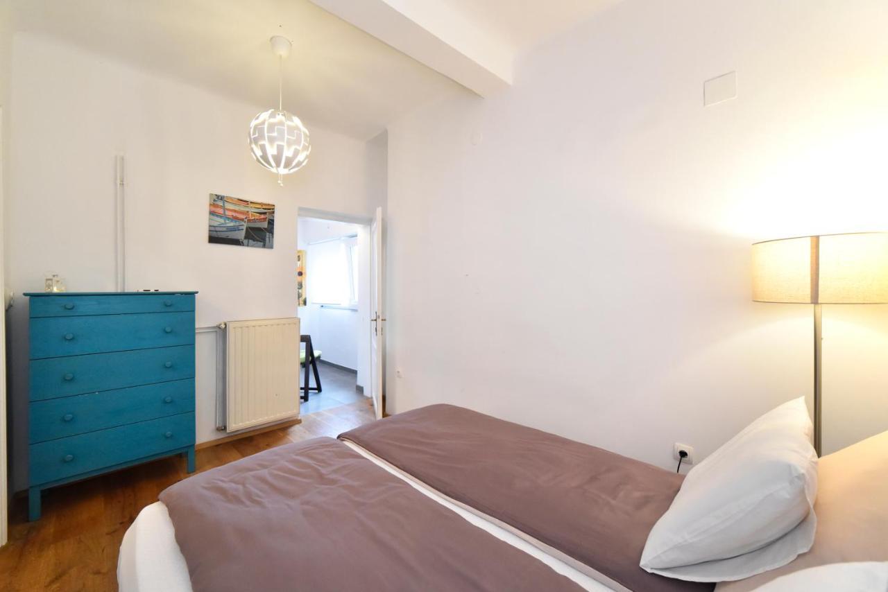 Cosy Lu Apartment Zagreb Luaran gambar