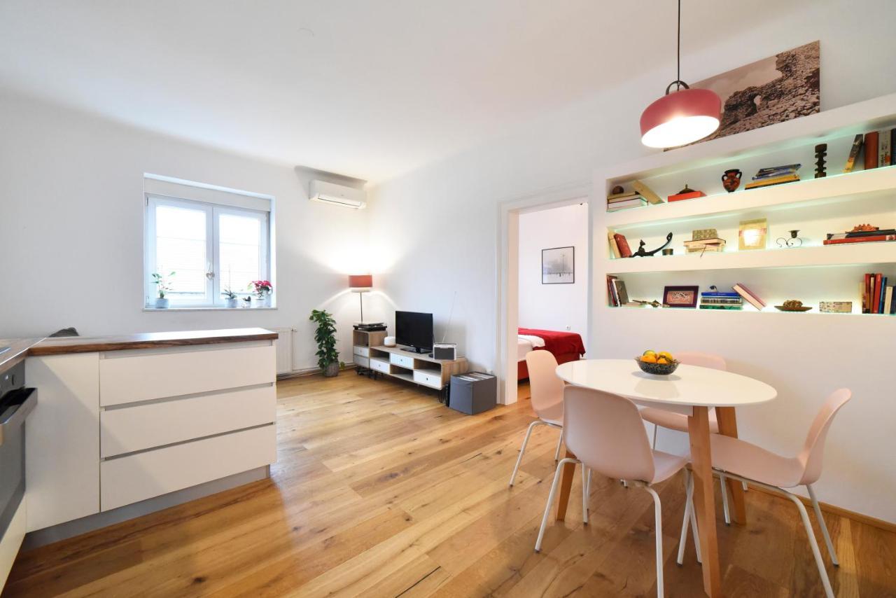 Cosy Lu Apartment Zagreb Luaran gambar